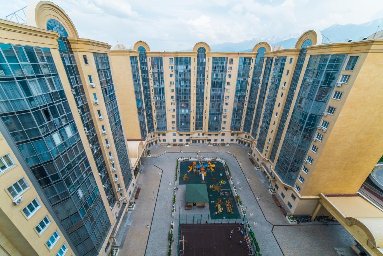 Hotel Manica Vavilon Алматы Экстерьер фото